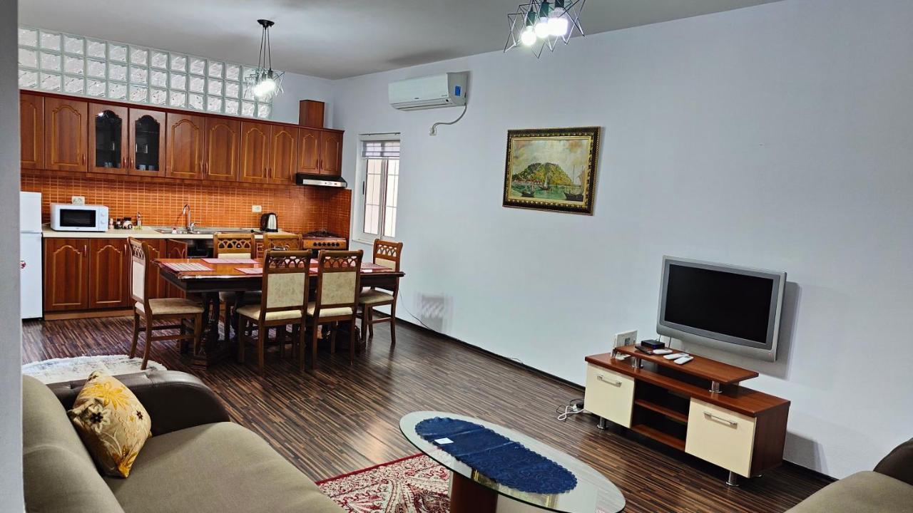 Appartamento Familiare Di Toni Shkodër Екстериор снимка